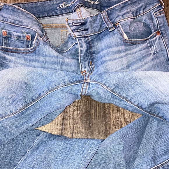 Ladies American eagle Jeans - Picture 6 of 8